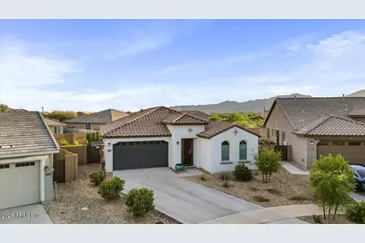 18879 W Cholla Street, Surprise, AZ 85388 - Photo 1