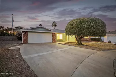 18420 N 94th Avenue, Sun City, AZ 85373 - Photo 1