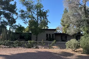 2950 E Turney Ave, Phoenix, AZ 85016 - Photo 1