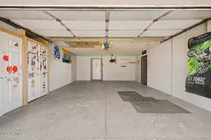 8803 W Orchid Ln, Peoria, AZ 85345 - Photo 9