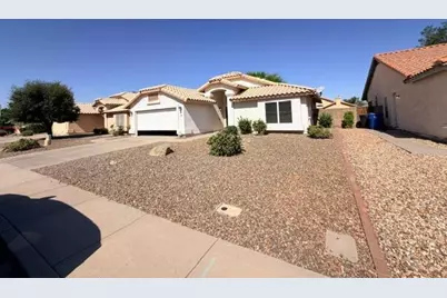 2560 S Vineyard Street, Mesa, AZ 85210 - Photo 1