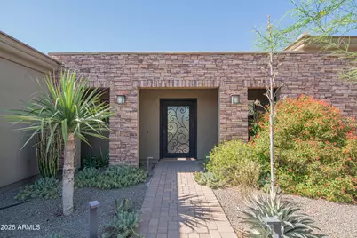 1110 W Creek Canyon Road, Phoenix, AZ 85086 - Photo 1