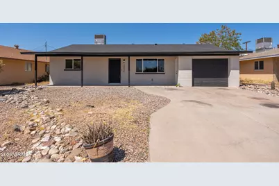 10836 N 114th Avenue, Youngtown, AZ 85363 - Photo 1