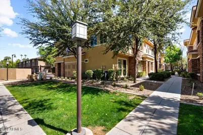 5550 N 16th Street #140, Phoenix, AZ 85016 - Photo 1