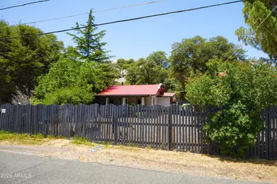 22402 S Oak Way, Yarnell, AZ 85362 - Photo 1