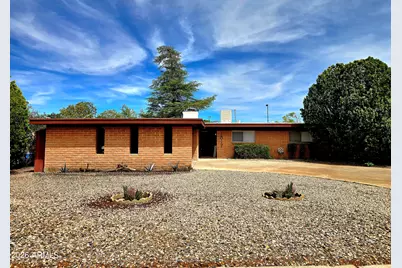 1817 Bella Vista Drive, Sierra Vista, AZ 85635 - Photo 1