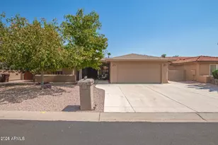 26033 S Hollygreen, Sun Lakes, AZ 85248 - Photo 1