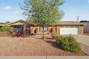 8453 E Rancho Vista Dr, Scottsdale, AZ 85251 - Photo 1