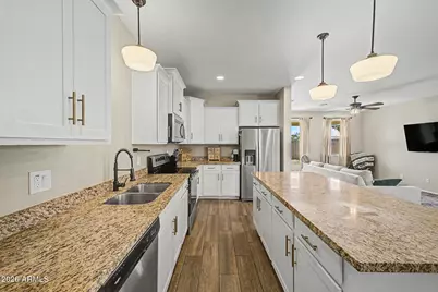 17575 W Country Club Terrace, Surprise, AZ 85387 - Photo 5