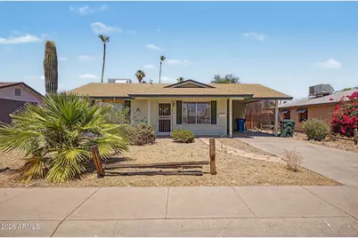 2324 W Poinsettia Drive, Phoenix, AZ 85029 - Photo 1