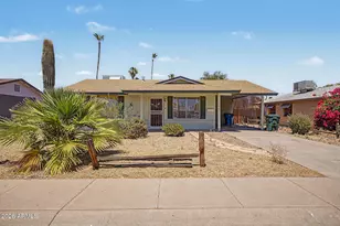 2324 W Poinsettia Dr, Phoenix, AZ 85029 - Photo 1