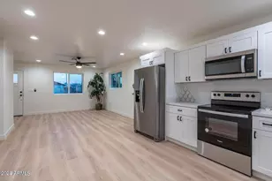 1645 E Monroe St, Phoenix, AZ 85034 - Photo 1