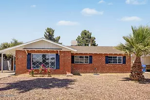 3616 W Stella Ln, Phoenix, AZ 85019 - Photo 1