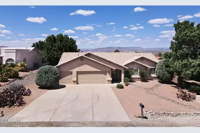 810 Black Hills Drive, Clarkdale, AZ 86324 - Photo 1