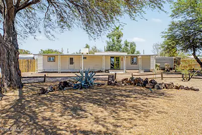 15801 N 67th Avenue, Glendale, AZ 85306 - Photo 1