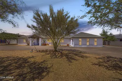 1240 E Paint Your Wagon Trail, Phoenix, AZ 85085 - Photo 1