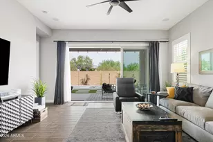 21823 N 33rd St, Phoenix, AZ 85050 - Photo 1