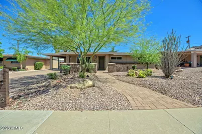1302 E Butler Drive, Phoenix, AZ 85020 - Photo 1