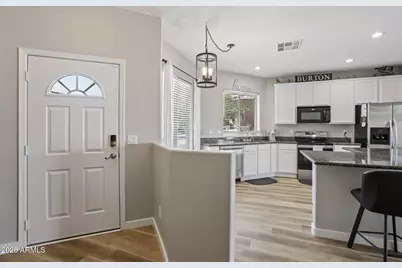 8931 W Saint John Road, Peoria, AZ 85382 - Photo 3