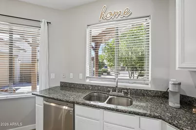 8931 W Saint John Road, Peoria, AZ 85382 - Photo 5