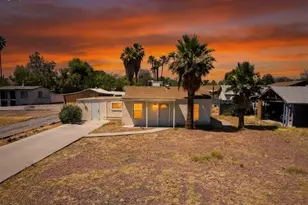 2410 W Vista Ave, Phoenix, AZ 85021 - Photo 1
