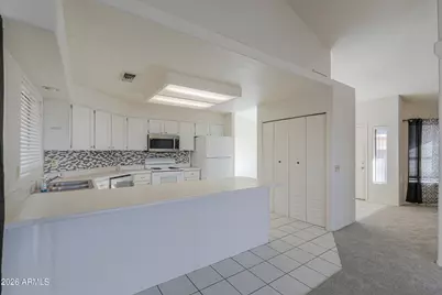 1862 N Center Avenue, Casa Grande, AZ 85122 - Photo 13