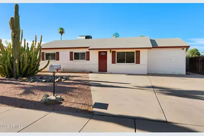540 E Garnet Avenue, Mesa, AZ 85204 - Photo 1