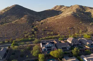1615 W Red Fox Rd, Phoenix, AZ 85085 - Photo 1
