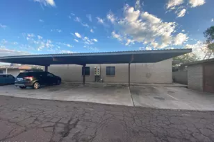 422 W Pebble Beach Dr, Tempe, AZ 85282 - Photo 1