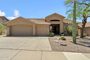 10531 E Bahia Dr, Scottsdale, AZ 85255 - Photo 1