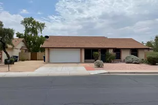 1331 W Stottler Dr, Chandler, AZ 85224 - Photo 1