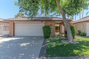12221 S Paiute St, Phoenix, AZ 85044 - Photo 1