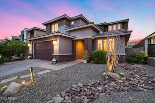 21622 N 59th Wy, Phoenix, AZ 85054 - Photo 1