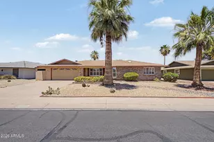 20008 N Willowcreek Cir, Sun City, AZ 85373 - Photo 1