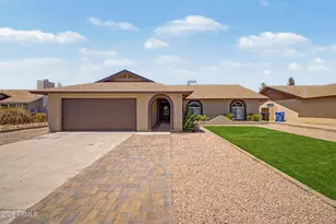 528 W Mohawk Ln, Phoenix, AZ 85027 - Photo 1