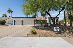 4568 E Paradise Ln, Phoenix, AZ 85032 - Photo 1