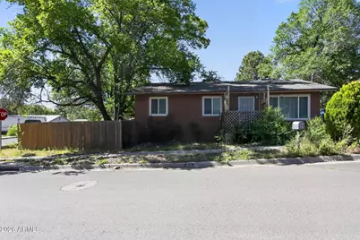 2029 N West Street, Flagstaff, AZ 86004 - Photo 1