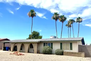 3322 E Bloomfield Rd, Phoenix, AZ 85032 - Photo 1