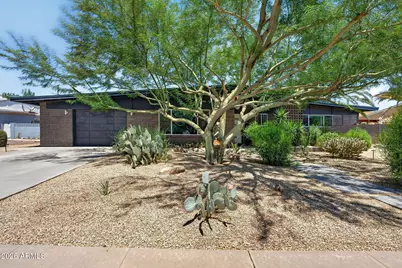 412 E Loyola Drive, Tempe, AZ 85282 - Photo 1