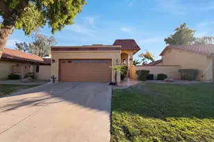 12346 S Shoshoni Dr, Phoenix, AZ 85044 - Photo 1