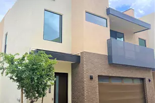 901 S Smith Rd, Tempe, AZ 85281 - Photo 1