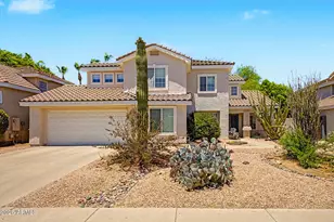 1022 W Juanita Ave, Gilbert, AZ 85233 - Photo 1