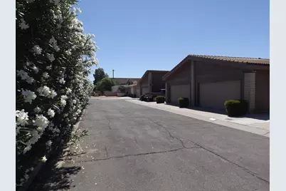 2705 E Cactus Road, Phoenix, AZ 85032 - Photo 1