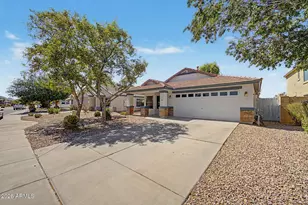354 W Dana Dr, San Tan Valley, AZ 85143 - Photo 1