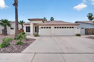 728 N Ocotillo Ln, Gilbert, AZ 85233 - Photo 1