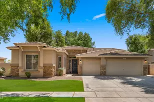 2843 E Lexington Ct, Gilbert, AZ 85234 - Photo 1