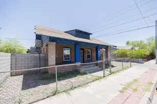 831 N 10th St, Phoenix, AZ 85006 - Photo 1