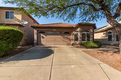 3220 E Kerry Lane, Phoenix, AZ 85050 - Photo 1