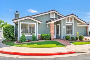 229 E Anderson Ave E, Phoenix, AZ 85022 - Photo 1