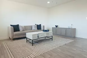 5923 W Fairmount Ave, Phoenix, AZ 85033 - Photo 9